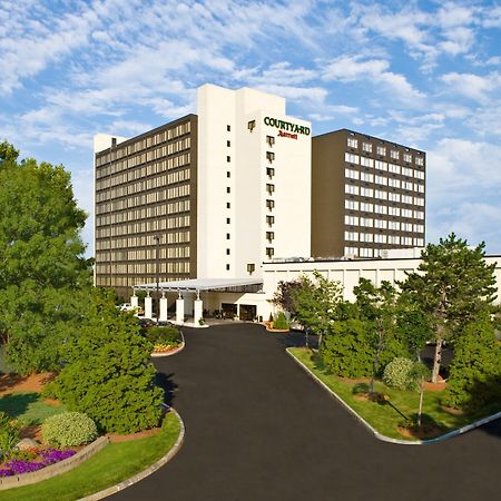 Courtyard By Marriott Boston Logan Airport Exterior foto