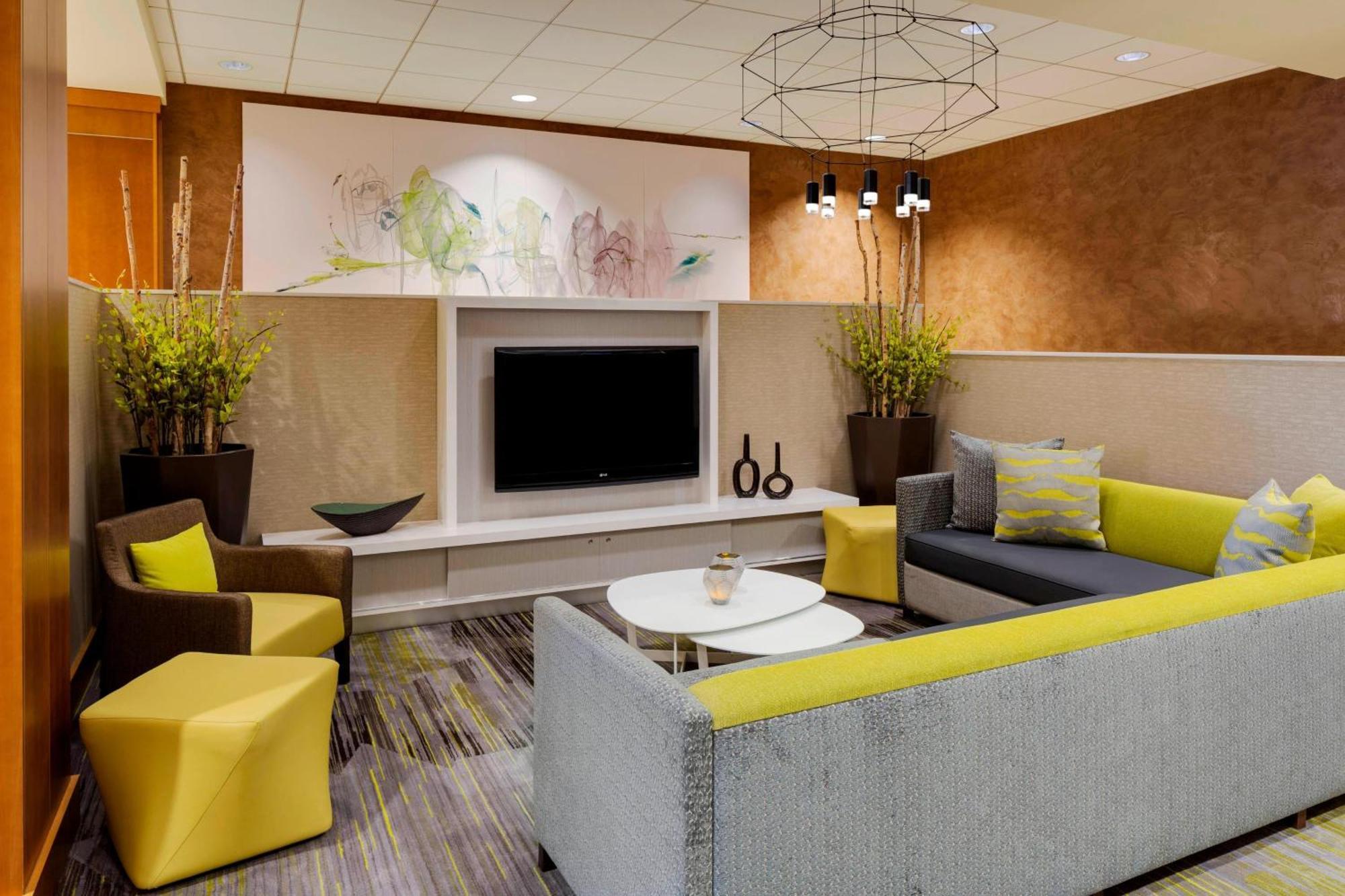 Courtyard By Marriott Boston Logan Airport Exterior foto