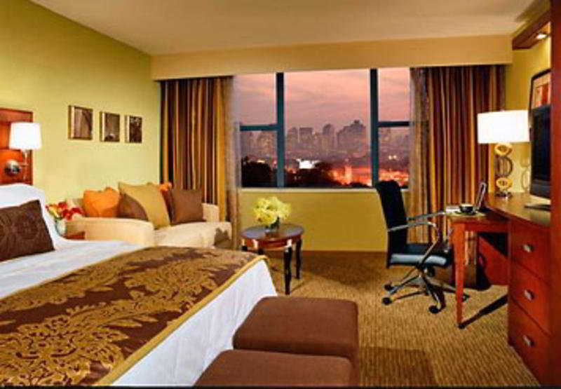 Courtyard By Marriott Boston Logan Airport Exterior foto