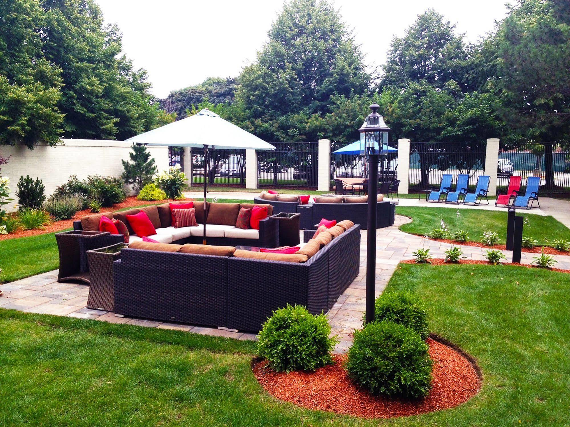 Courtyard By Marriott Boston Logan Airport Exterior foto