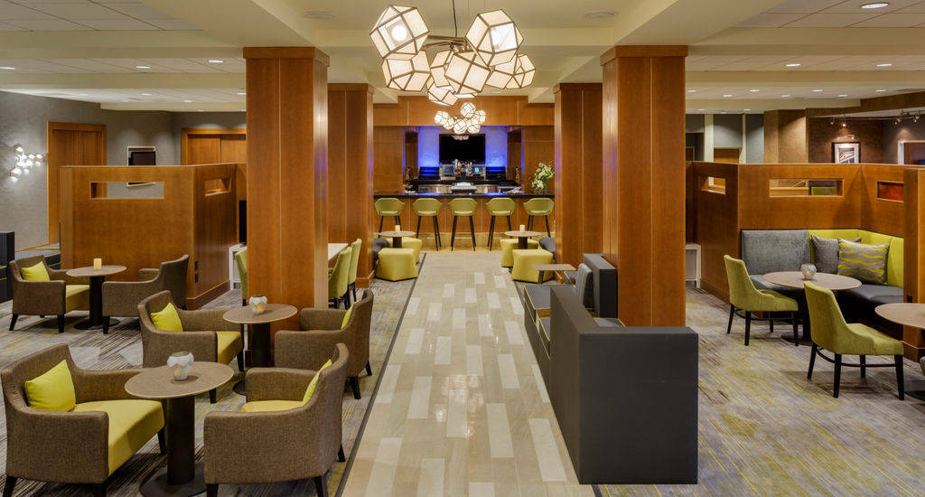 Courtyard By Marriott Boston Logan Airport Exterior foto